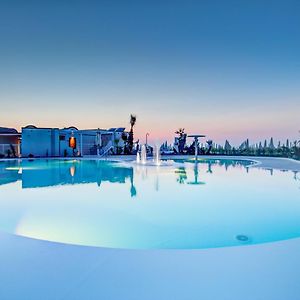 Mediterraneo Hotel&Suites